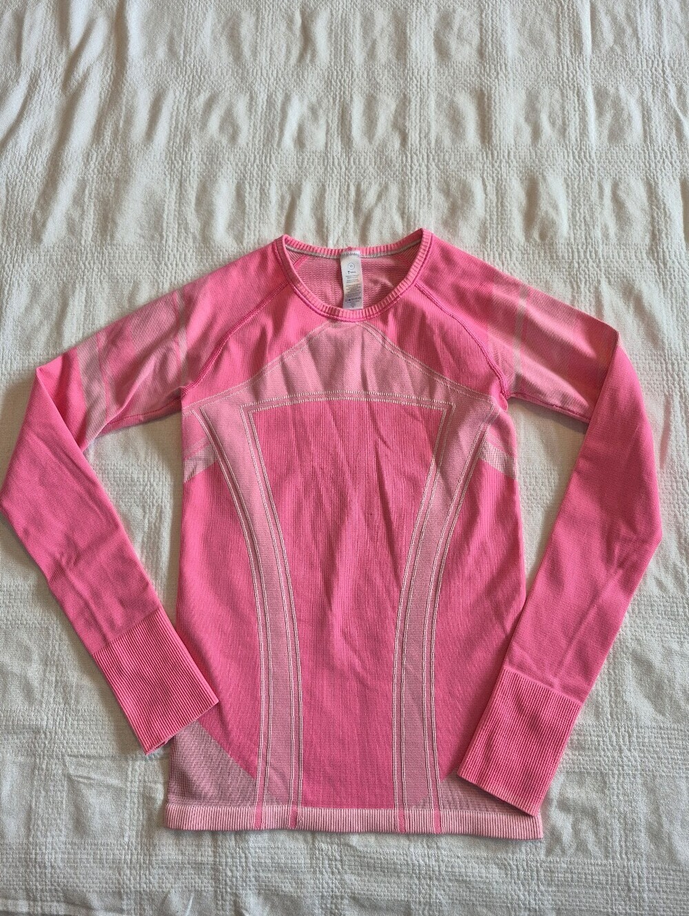 Ivivva girls size 10 neon pink long sleeve shirt VGUC 1 pick mark pictured